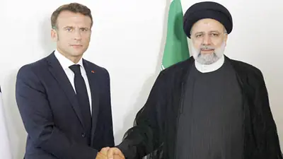 ماكرون يدعو طهران للتوقف عن دعم روسيا