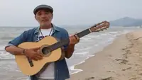 منذر الجريدي يبدع في اعادة اغانيه