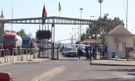 معبر رأس جدير يفتح من جديد في خطوة نحو تحسين العلاقات بين تونس وليبيا