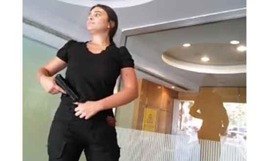 بعد سلسلة من الاقتحامات ، البنوك اللبنانية تغلق أبوابها لمدة 3 أيام