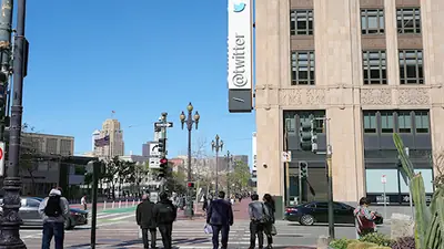تويتر مطالب بخلاص معينات الكراء