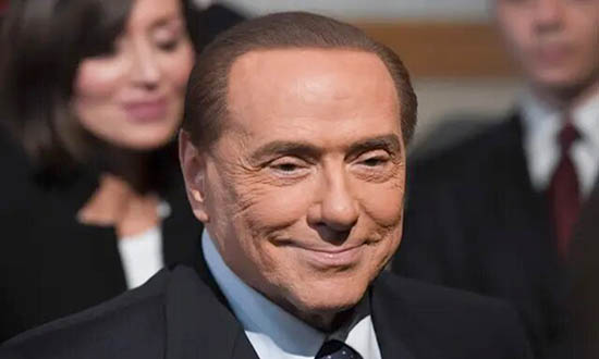 إيطاليا تستيقظ بخبر وفاة الكفالياري