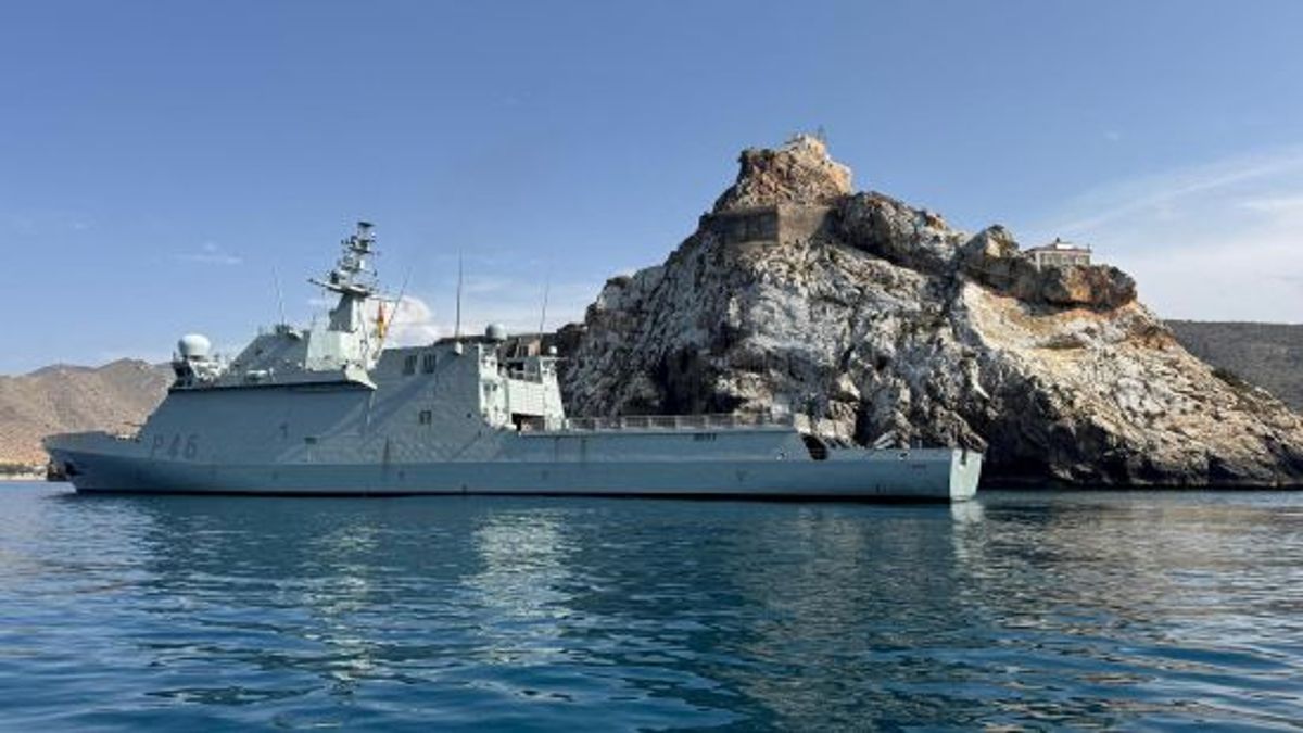 دعوة ترامب إلى العرب لتأمين مضيق هرمز