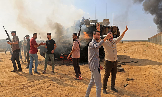 اسرائيل فلسطين: طوفان الأقصى يفاجئ السيف الحديدي