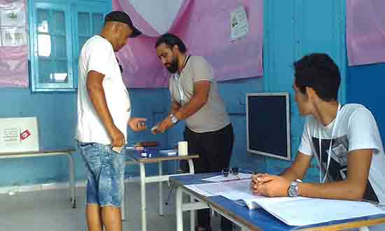انتخابات في تونس لأجل جمهورية ثالثة