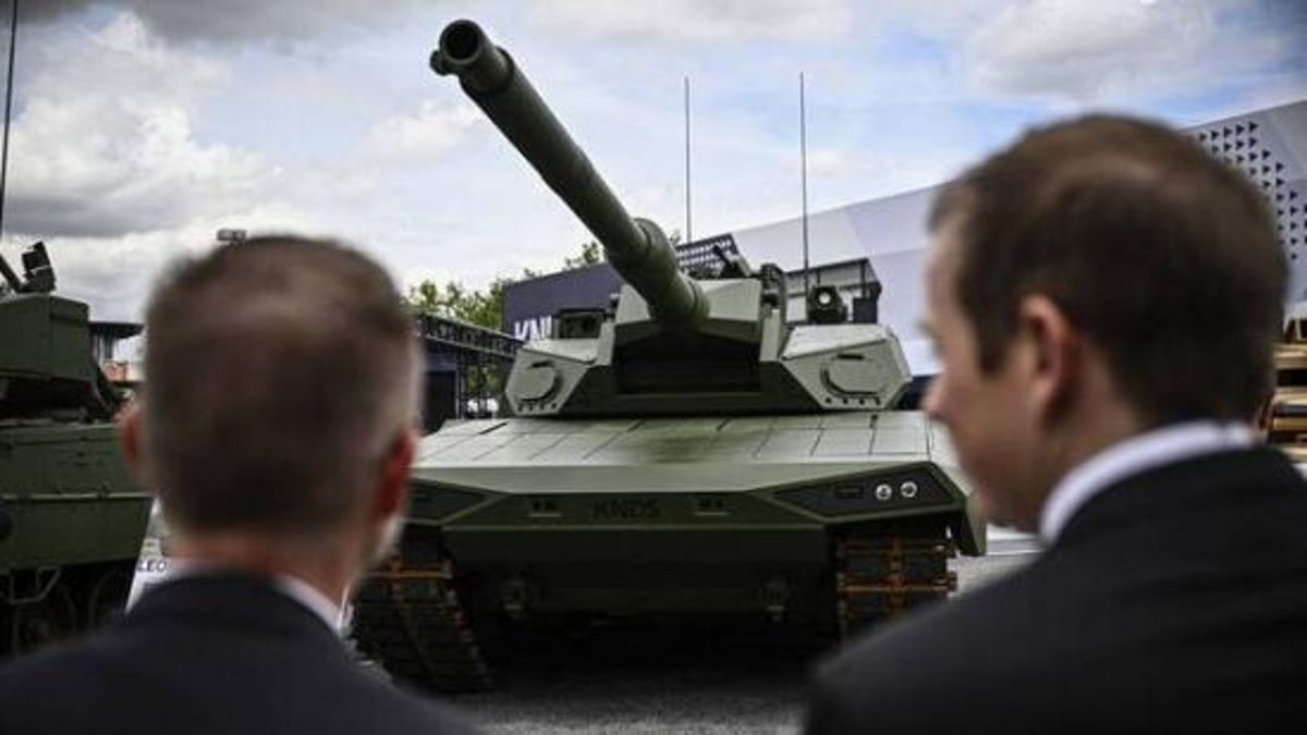 إسرائيل تمنع شراء الأسلحة من فرنسا