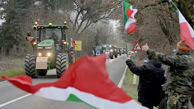 أزمة الفلاحين: مزارعون يتجهون نحو روما، وطرق مغلقة في إسبانيا