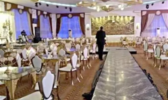 ترشيد الكهرباء يشعل غضب أصحاب قاعات الأفراح