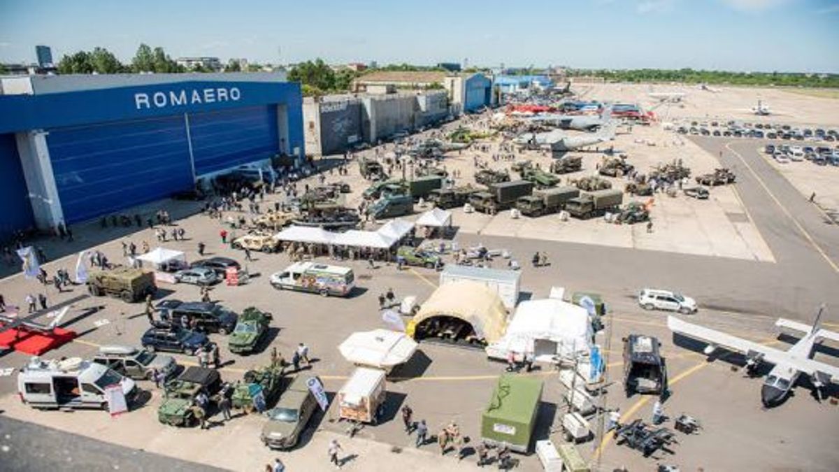 أكبر معرض دفاعي في أوروبا الشرقية يعود بزخم دولي